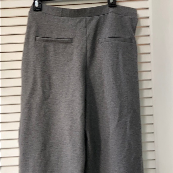 Halston Gray Pull-On Pants sz 12 - Picture 11 of 13